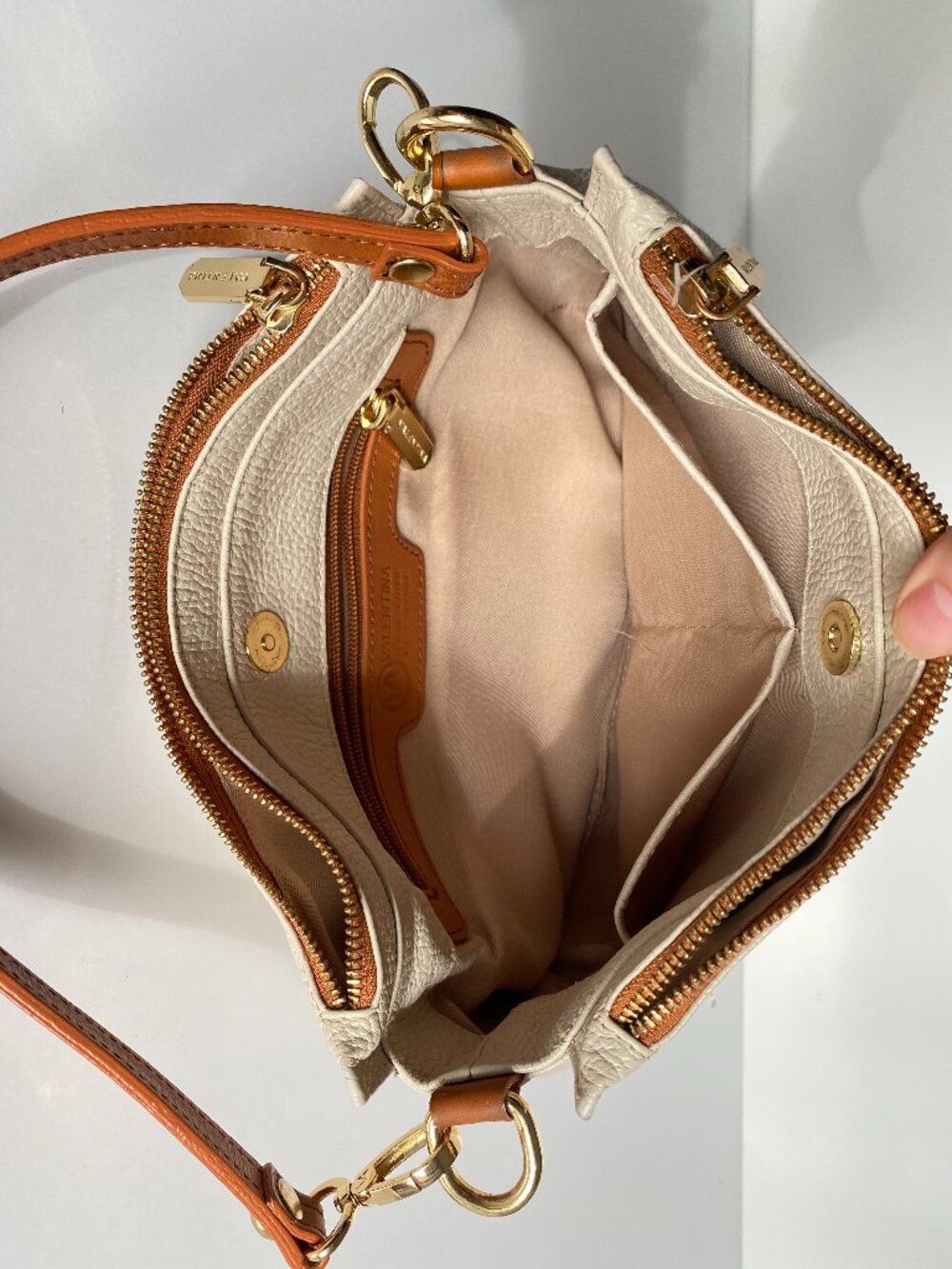 VALENTINA Italy Cream Pebble Leather Triple Compartment Shoulder Bag Purse - Picture 2 of 13